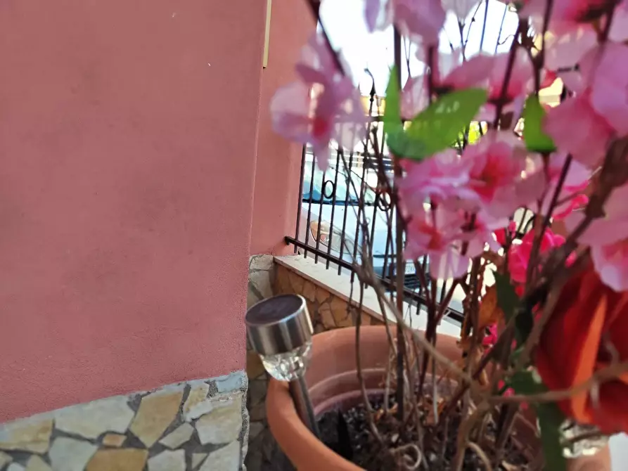Immagine 6 di Bilocale in vendita  in Via Ravenna 20 a Guidonia Montecelio