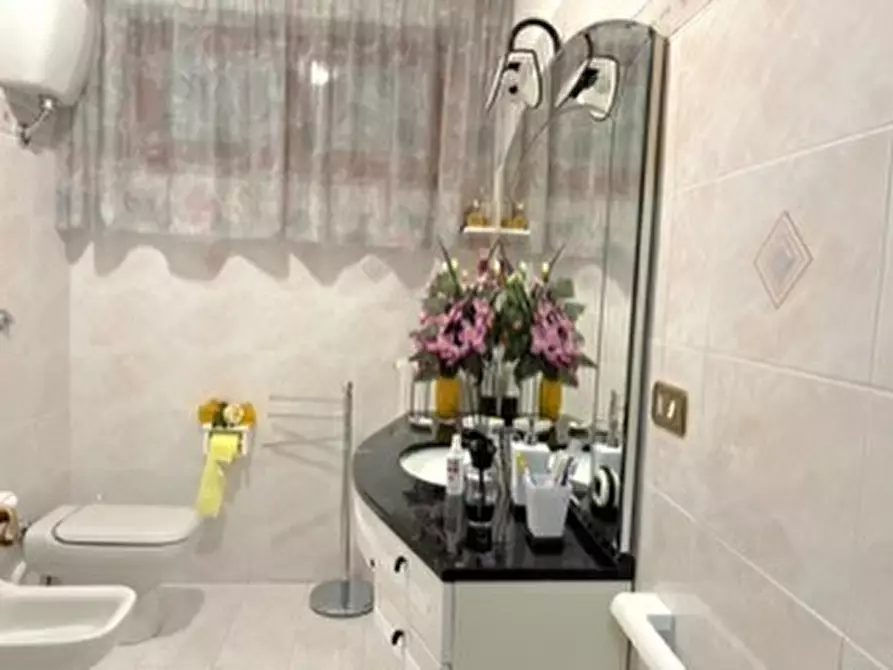 Immagine 25 di Quadrilocale in affitto  a Ascoli Piceno