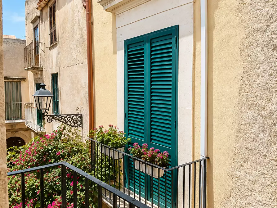 Immagine 4 di Appartamento in vendita  in Via G.B. Alagona a Siracusa