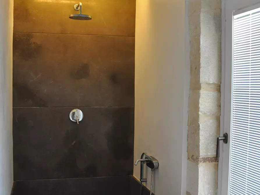 Immagine 19 di Appartamento in vendita  in VICOLO DELL'OLIVO a Siracusa