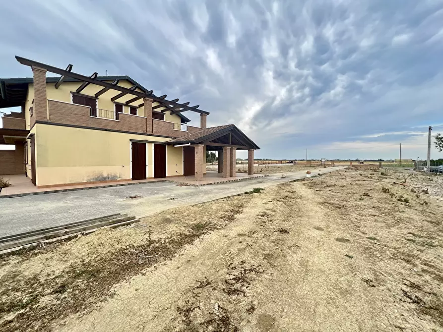 Immagine 9 di Porzione di casa in vendita  in via del Confine 3532 a Cesena