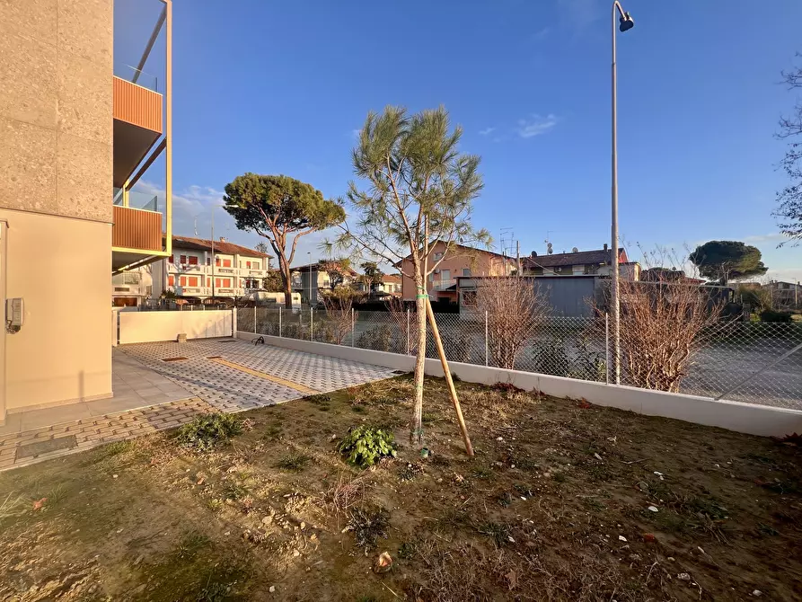 Immagine 45 di Trilocale in vendita  in via dei tulippani a Cervia