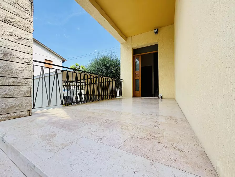Immagine 17 di Porzione di casa in vendita  in Via Pastrengo 202 a Cesena