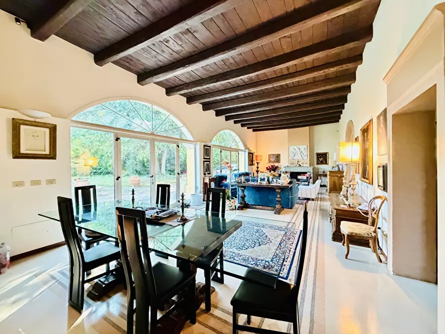 Immagine 4 di Villa in vendita  in vicinale papa 675 a Cesena