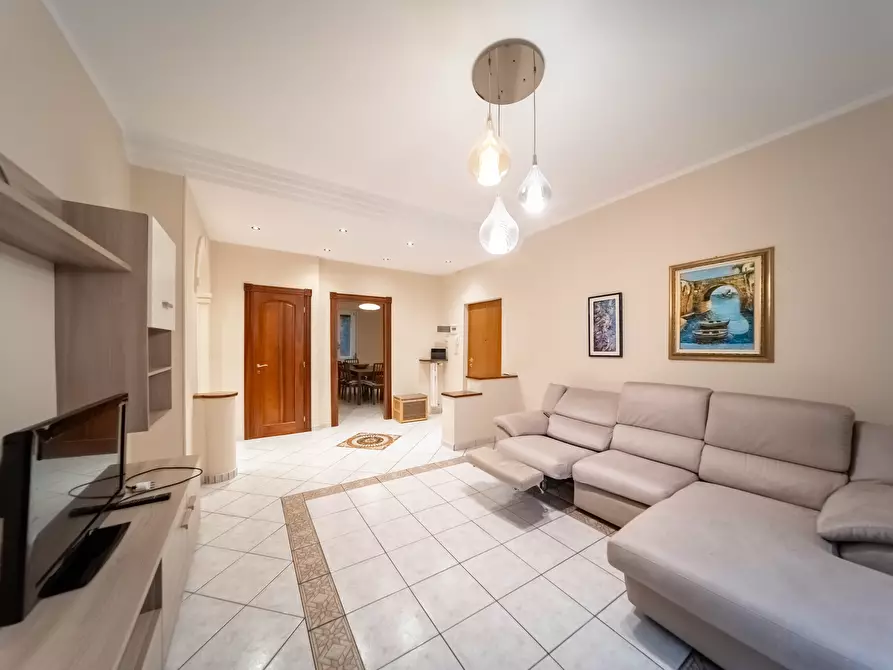 Immagine 3 di Trilocale in vendita  in Via Augusto Migliavacca 6 a Parma