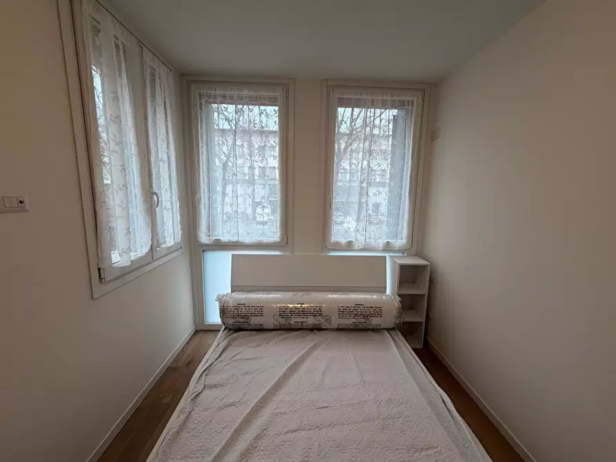 Immagine 12 di Bilocale in affitto  in Viale Mentana 134 a Parma