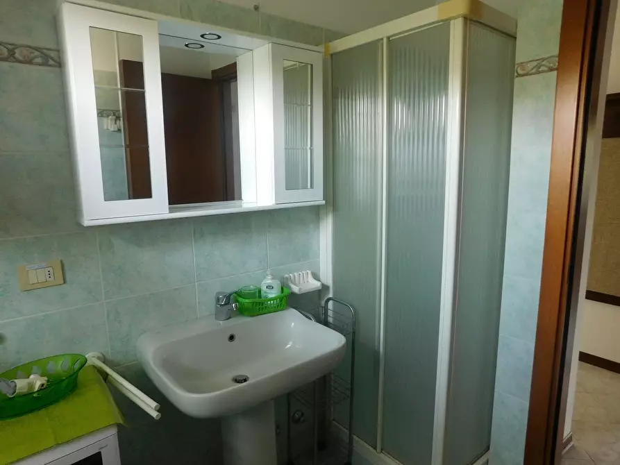 Immagine 13 di Bilocale in affitto  in Via Aristo e Giuseppe Isola 43 a Parma