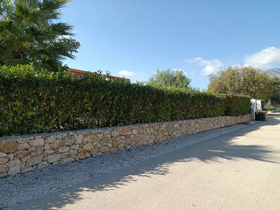 Immagine 70 di Villetta a schiera in vendita  a Castellammare Del Golfo