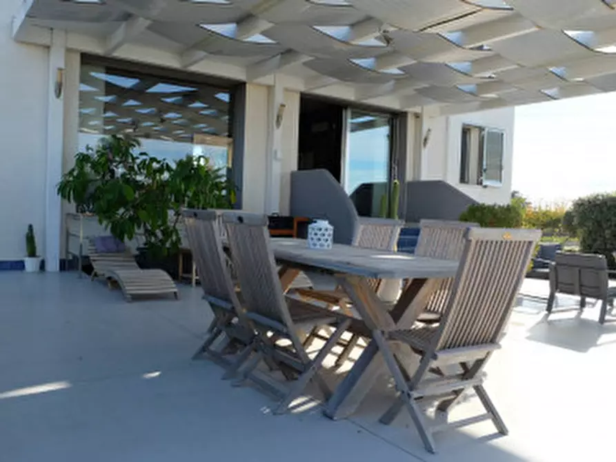 Immagine 32 di Villa in vendita  a Partinico