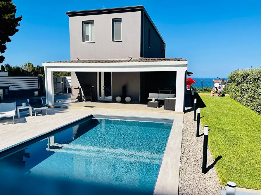 Immagine 12 di Casa semindipendente in vendita  a Altavilla Milicia