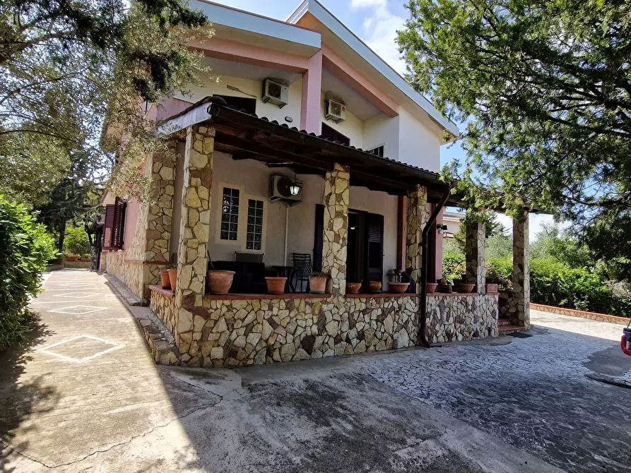 Immagine 2 di Casa indipendente in vendita  a Misilmeri