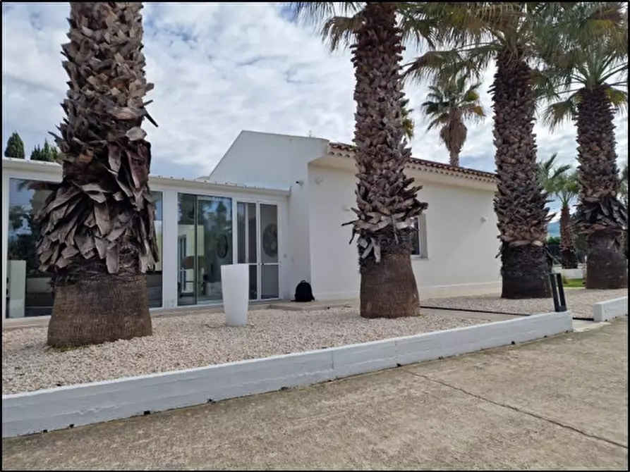 Immagine 28 di Villa in vendita  a Partinico