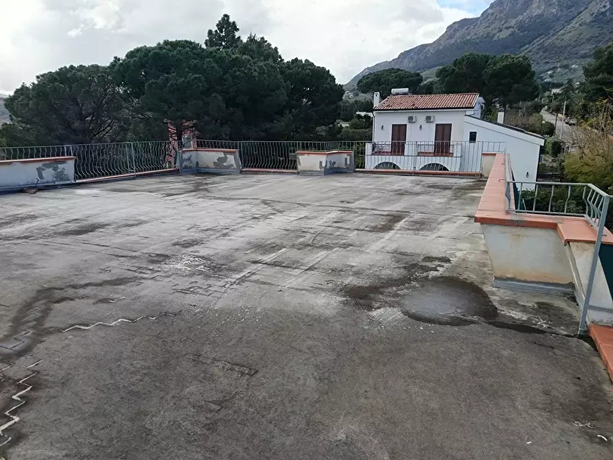 Immagine 18 di Villa in vendita  a Trabia