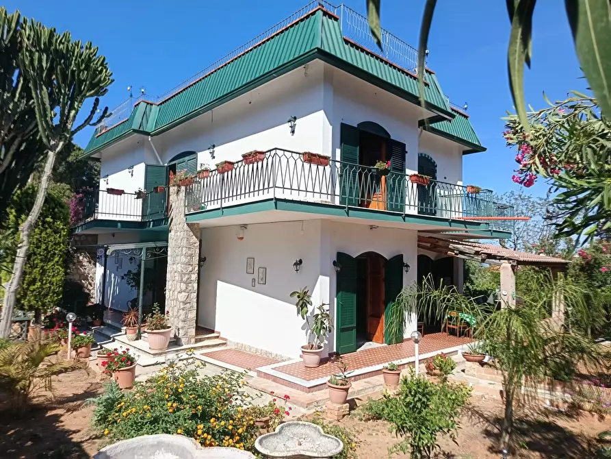 Immagine 80 di Villa in vendita  a Trabia