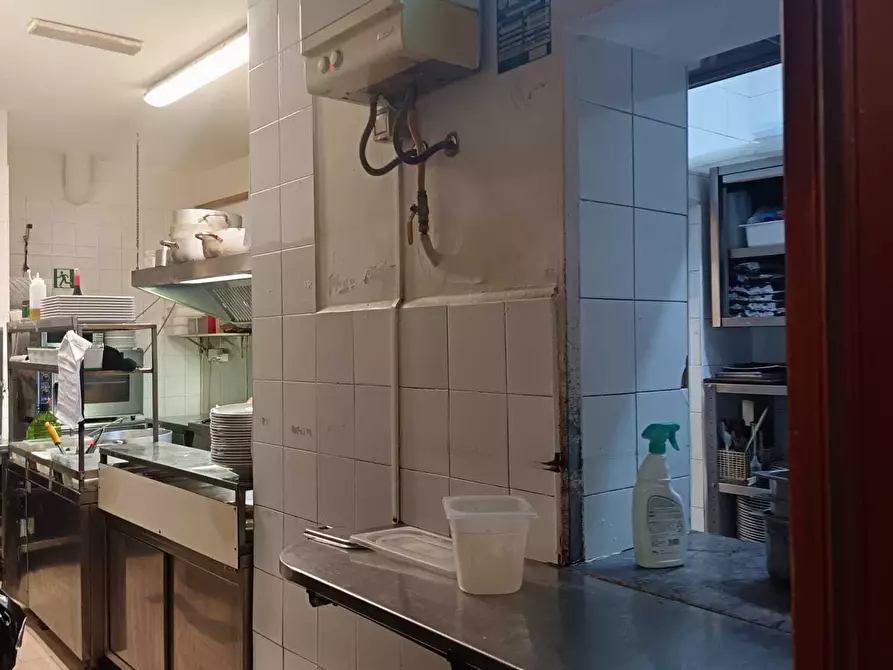 Immagine 37 di Bar / Ristorante in vendita  a Palermo