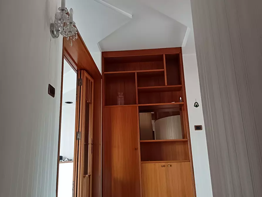 Immagine 20 di Pentalocale in vendita  a Palermo