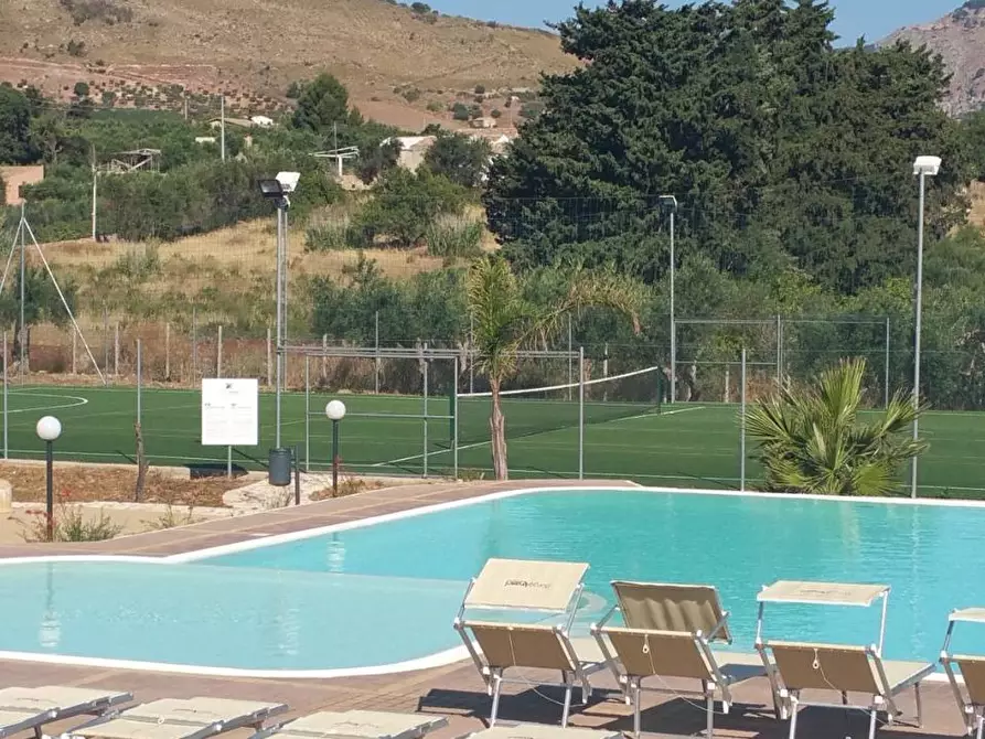 Immagine 10 di Villetta a schiera in vendita  a Castellammare Del Golfo