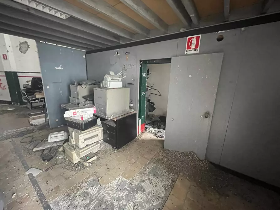 Immagine 3 di Capannone industriale in vendita  in Viale Montegrappa 28/G a Pavia