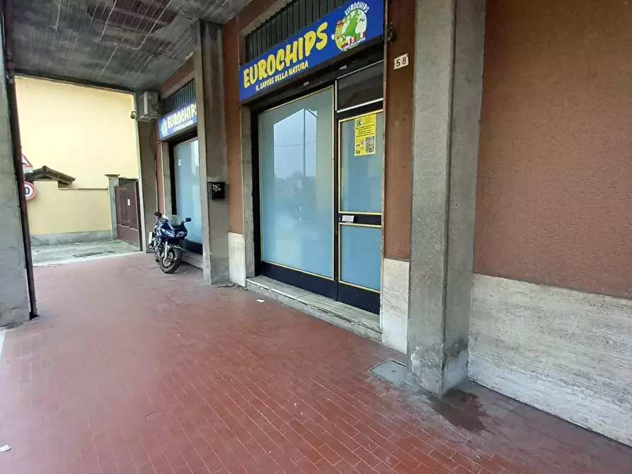 Immagine 1 di Locale commerciale in vendita  in Via Cavour 58 a Sant'angelo Lodigiano