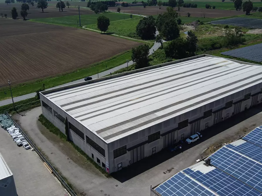 Immagine 2 di Capannone industriale in vendita  in SP193 2 a Maleo