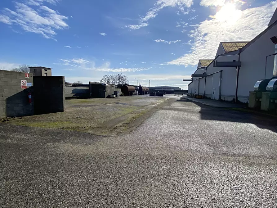 Immagine 8 di Capannone industriale in vendita  in Via delle Industrie a Guardamiglio