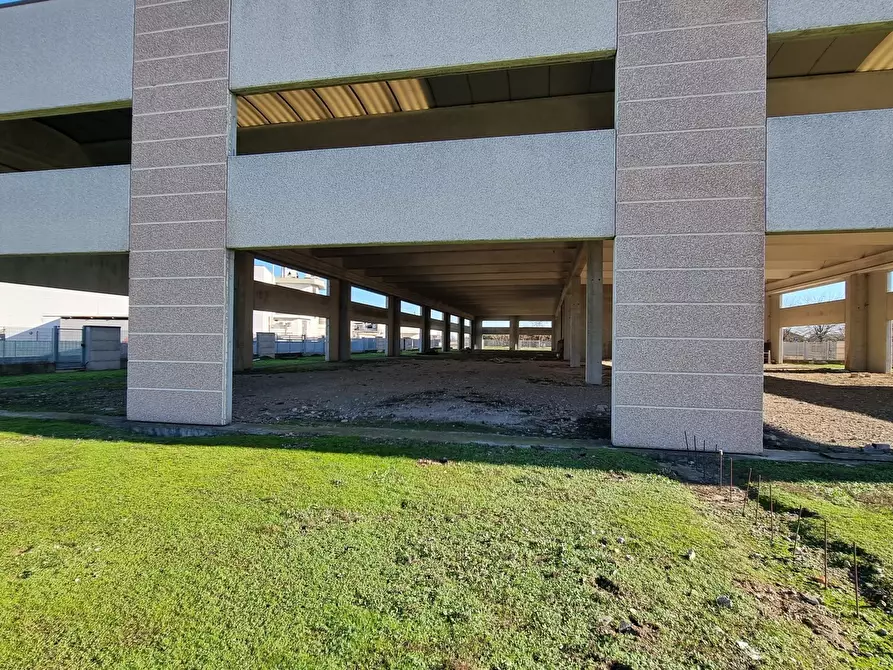 Immagine 5 di Capannone industriale in vendita  in Via del Commercio a San Martino In Strada