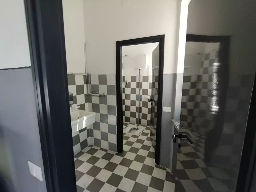 Immagine 15 di Attività artigianale in vendita  in Via Casellati 8 a San Giovanni In Croce