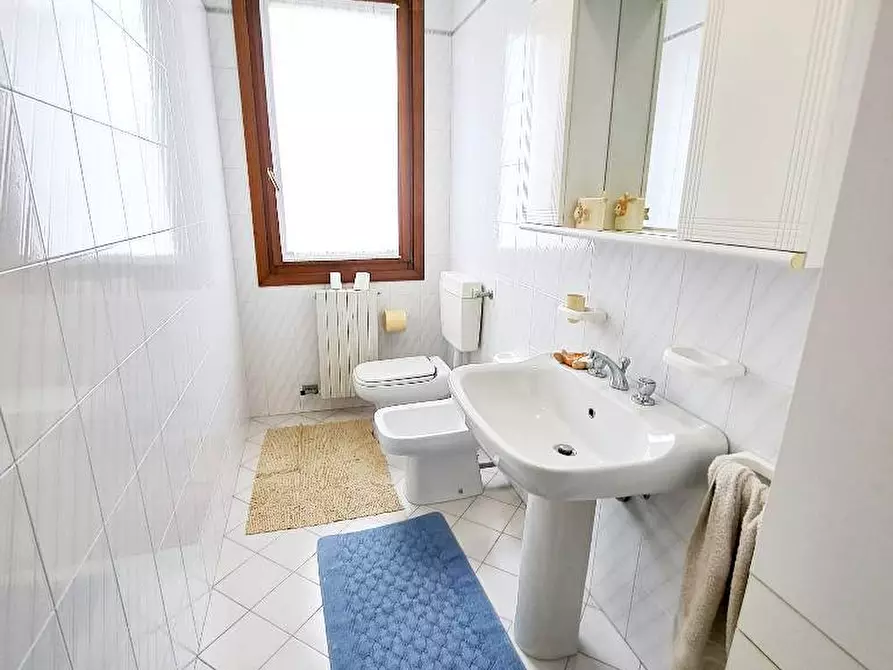 Immagine 22 di Casa indipendente in vendita  a Costa Di Rovigo