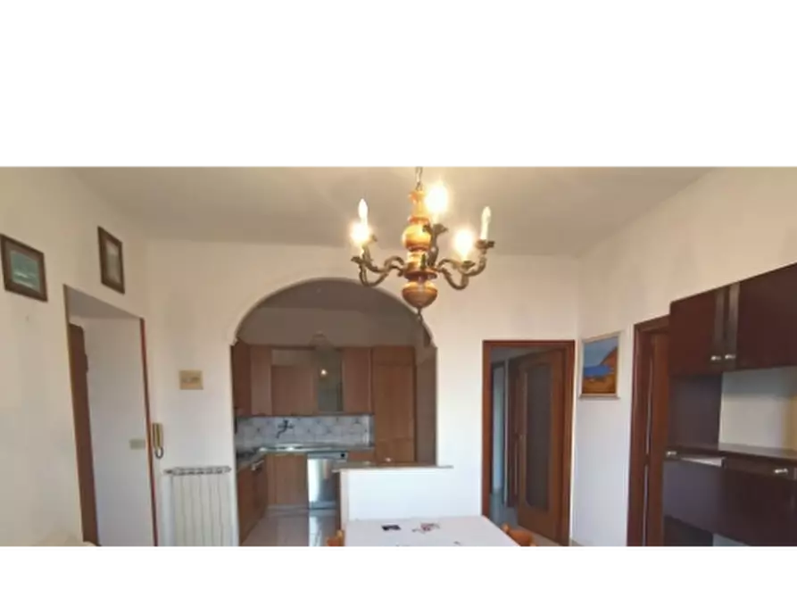 Immagine 4 di Quadrilocale in vendita  a San Remo