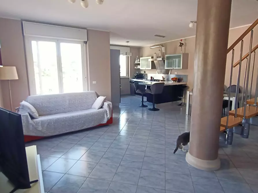 Immagine 5 di Quadrilocale in vendita  a San Remo