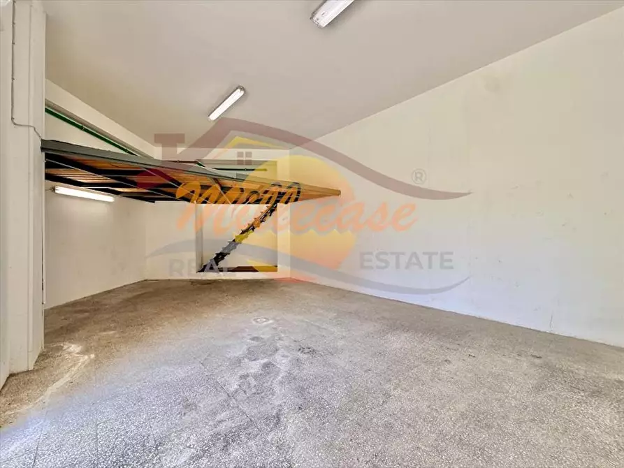 Immagine 2 di Garage in vendita  in Viale Tica a Siracusa