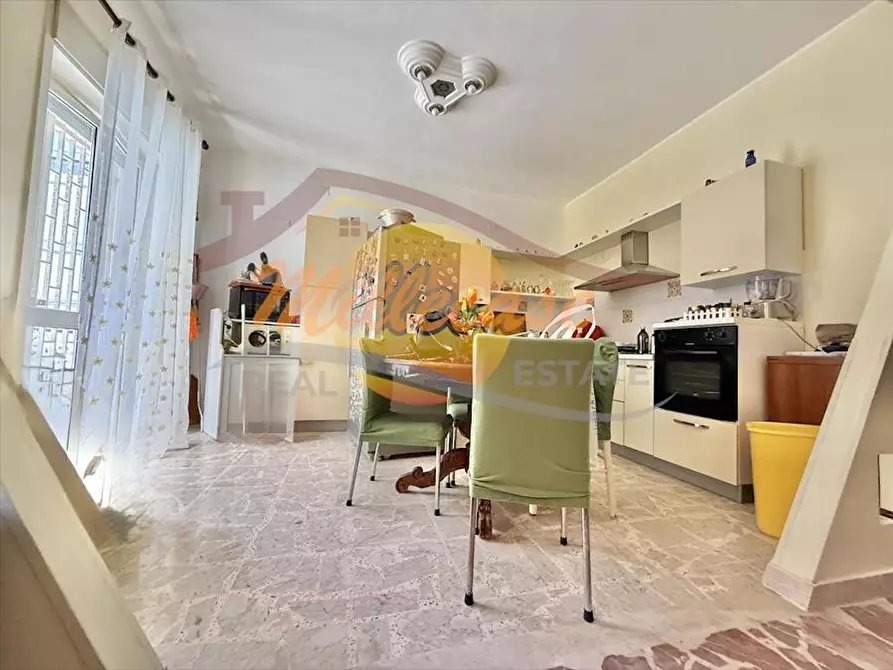 Immagine 15 di Quadrilocale in vendita  in Via Monte BIANCO a Siracusa