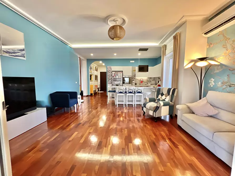 Immagine 4 di Appartamento in vendita  in via selinunte a Siracusa