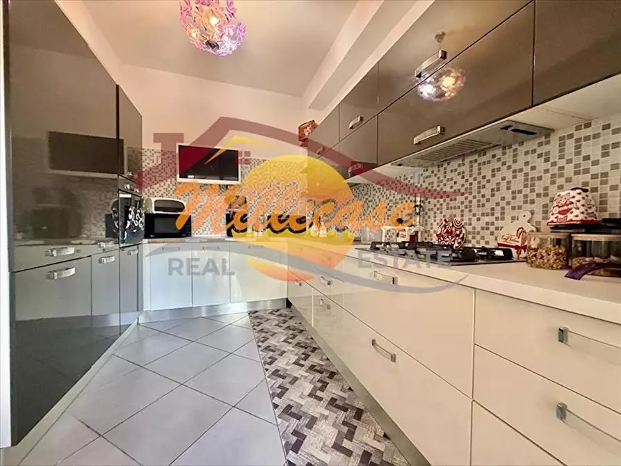 Immagine 13 di Trilocale in vendita  in Viale Tica a Siracusa