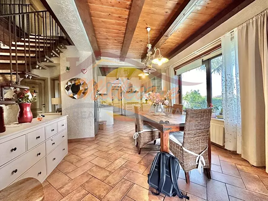 Immagine 2 di Villa in vendita  in Via Priamo a Siracusa