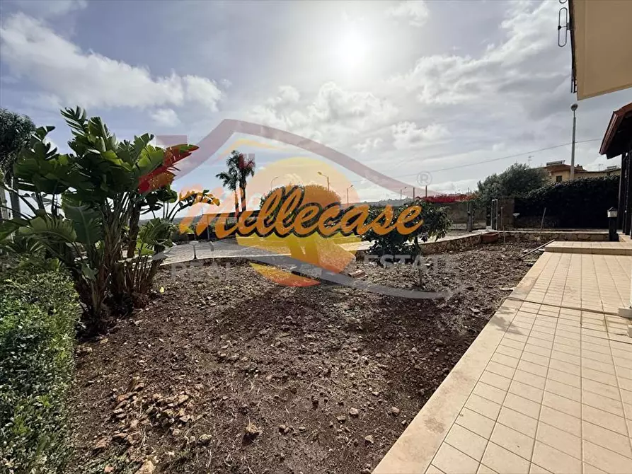 Immagine 28 di Villa in vendita  in Via Luigi Capuana a Siracusa