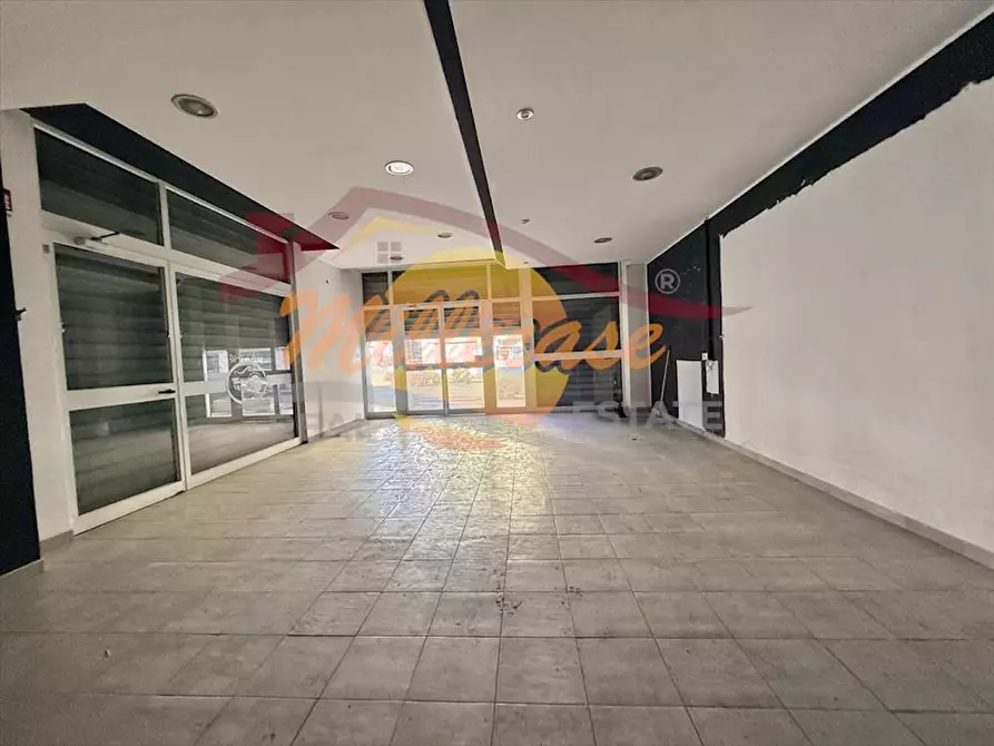 Immagine 1 di Locale commerciale in vendita  in Viale Zecchino a Siracusa