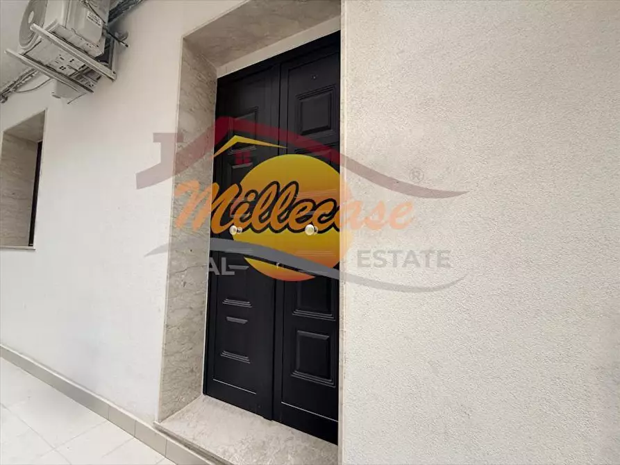 Immagine 17 di Bilocale in vendita  in VIA GENOVA a Siracusa