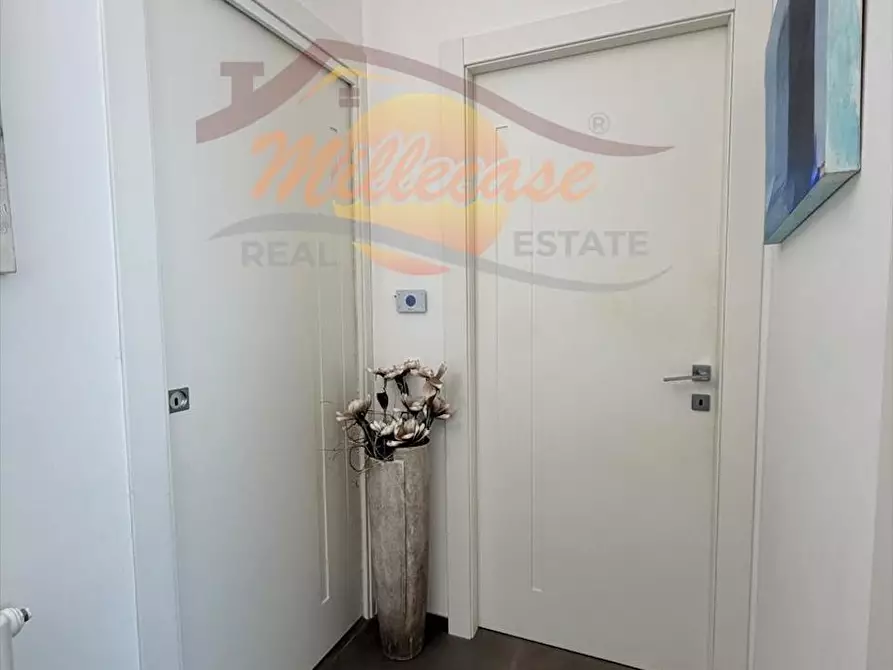 Immagine 5 di Villa in vendita  in Viale Epipoli a Siracusa