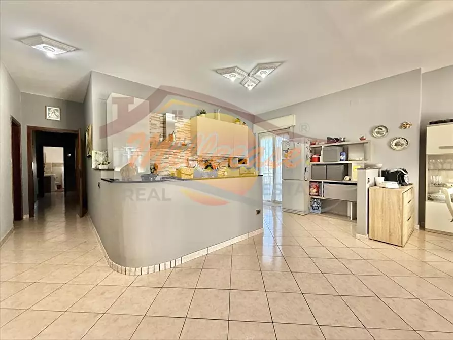 Immagine 21 di Pentalocale in vendita  in VIA ITALIA a Siracusa