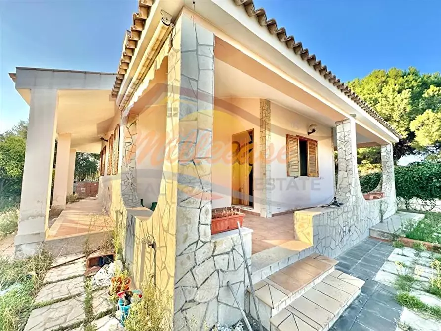 Immagine 6 di Villa in vendita  in Via Isole BALI a Siracusa