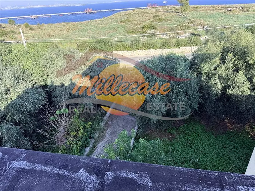 Immagine 2 di Villa in vendita  in Via Franca Maria Gianni a Siracusa