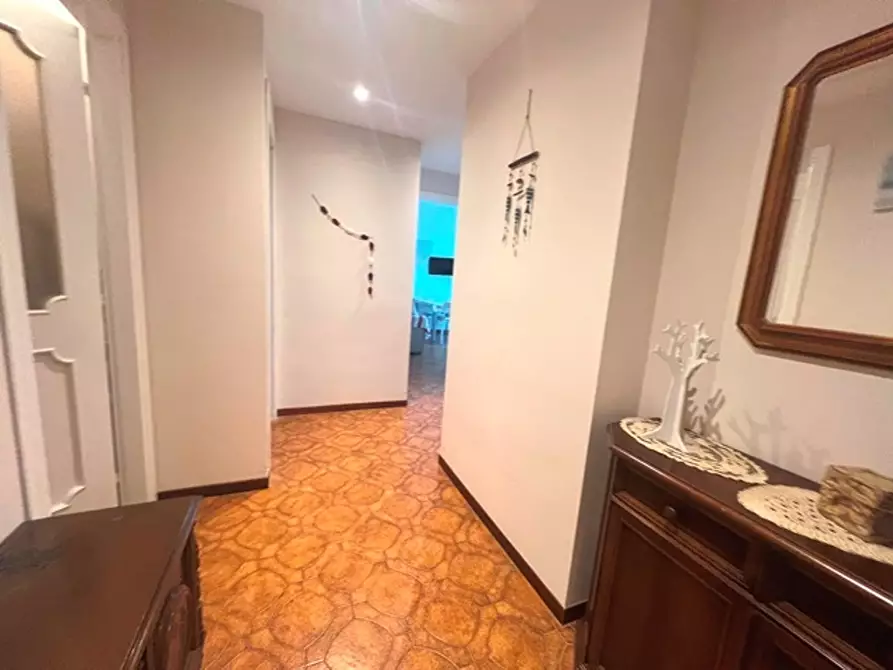 Immagine 18 di Trilocale in affitto  in Via Aurelia 57 a San Bartolomeo Al Mare