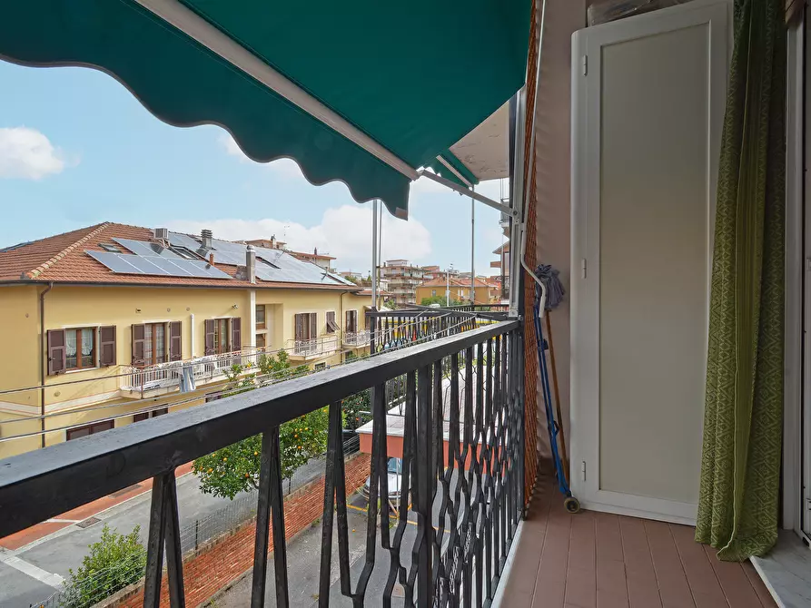 Immagine 18 di Appartamento in affitto  in via aurelia 70 a San Bartolomeo Al Mare