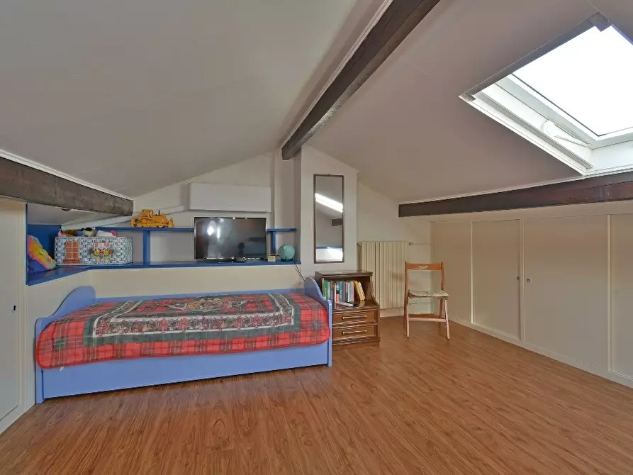 Immagine 25 di Quadrilocale in vendita  in Piazza Sant'Anna 1 a San Bartolomeo Al Mare