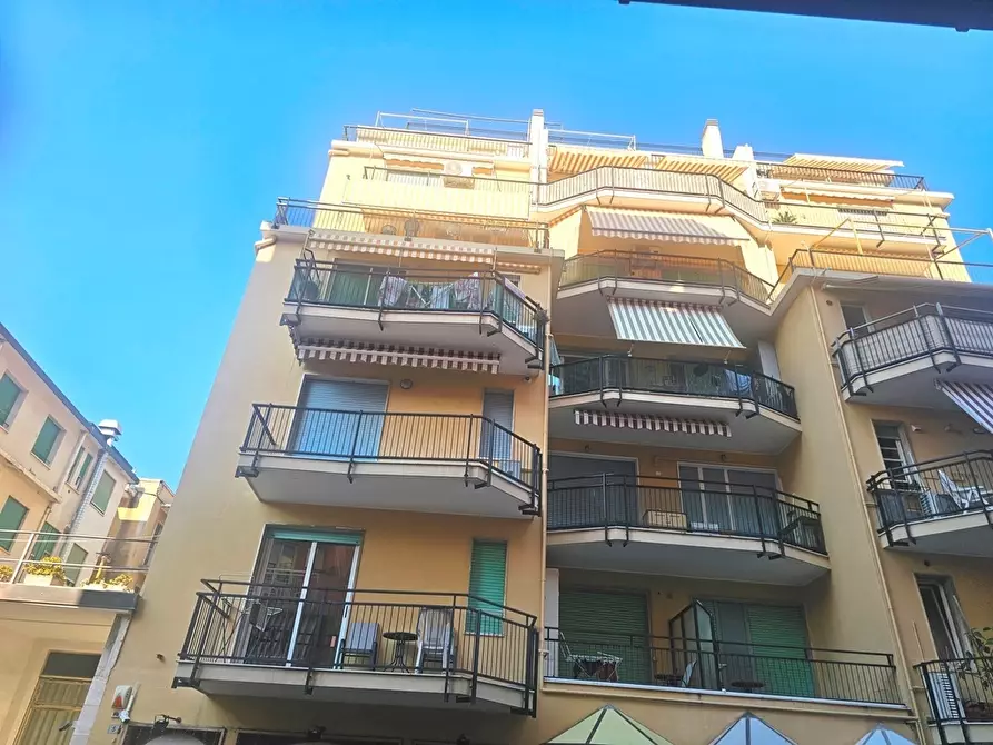 Immagine 47 di Bilocale in vendita  in Via Sicilia 9 a San Bartolomeo Al Mare