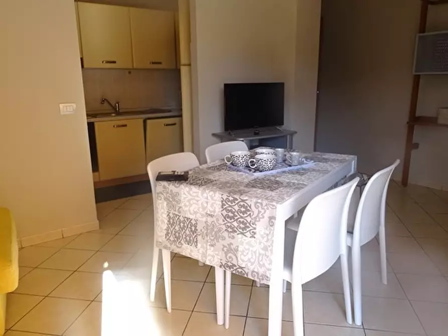 Immagine 50 di Bilocale in vendita  in Via Sicilia 9 a San Bartolomeo Al Mare