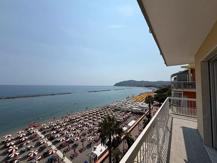 Immagine 8 di Trilocale in vendita  in Via Sicilia 37 a San Bartolomeo Al Mare
