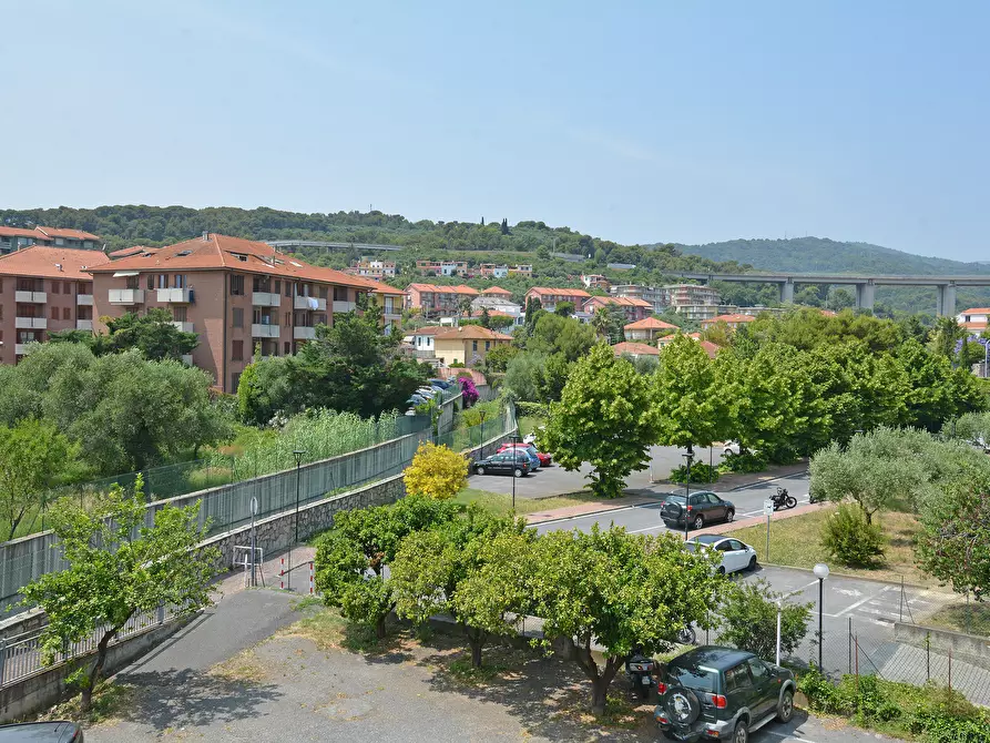 Immagine 21 di Bilocale in vendita  in Via Carlo conti 36 a San Bartolomeo Al Mare