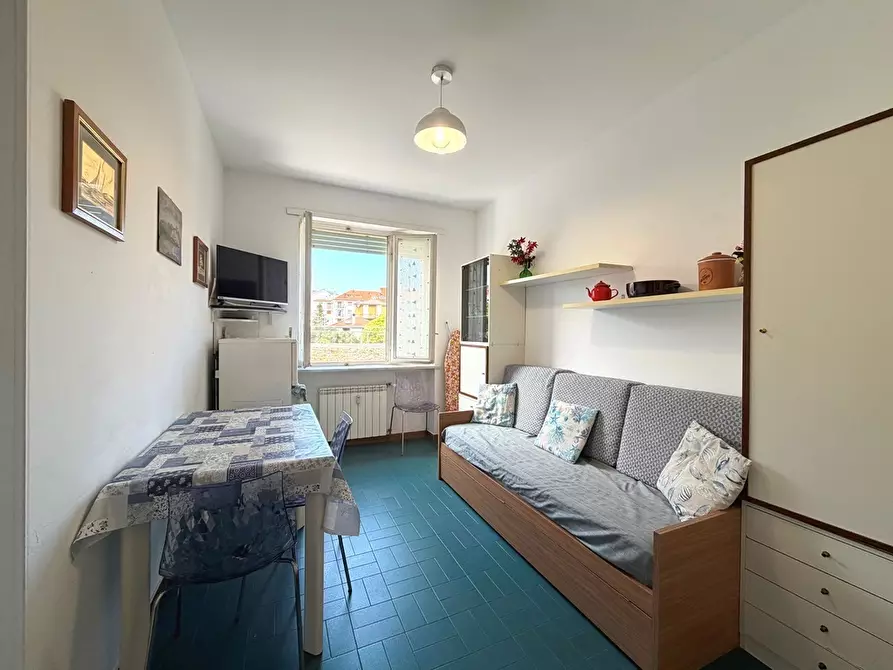 Immagine 10 di Bilocale in vendita  in Via Aurelia 82 a San Bartolomeo Al Mare